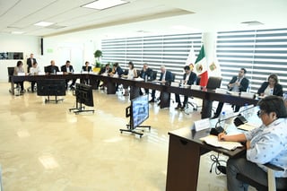 Esta mañana se llevó a cabo una sesión en el Cabildo de Torreón en la cual se aprobaron varios dictámenes de algunas comisiones. (FERNANDO COMPEÁN)