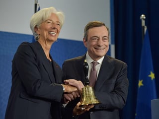 Christine Lagarde comienza hoy a presidir el Banco Central Europeo (BCE), en sustitución de Mario Draghi, pero antes de iniciar su mandato de ocho años ya ha pedido a Alemania y a otros países como Holanda que inviertan más para apoyar el crecimiento económico. (ARCHIVO)