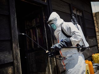 Un periodista implicado en la lucha contra el ébola en República Democrática del Congo (RDC) fue asesinado por hombres no identificados. (ARCHIVO)