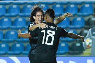 Efraín Álvarez es el máximo romperredes azteca en la Copa del Mundo que se disputa en tierras brasileñas. (ESPECIAL)