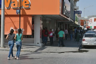 Congreso de Coahuila busca que los trabajadores aprovechen los descuentos del Buen Fin. (ARCHIVO)