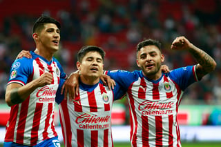 Pulido, López y Vega anotaron los goles del Rebaño Sagrado.