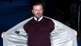 Por quinta ocasión, el comediante británico Ricky Gervais será anfitrión de la edición 77 de la entrega anual de los Globos de Oro, que se llevarán a cabo el 5 de enero de 2020. (ARCHIVO)