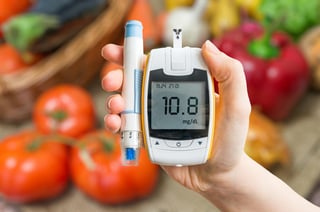 Para determinar la presencia de prediabetes, los niveles de azúcar en sangre durante el ayuno deben estar entre 100 a 125 mg/dl (miligramo por decilitro), mientras que dos horas después de comer entre 140 a 199 mg/dl. (ESPECIAL)