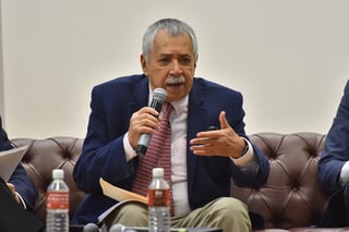 Rolando Cordera, investigador de la UNAM, señaló que los estados-nación tienen un nuevo rol en una globalización redefinida. (EL SIGLO DE TORREÓN / ERNESTO RAMÍREZ)