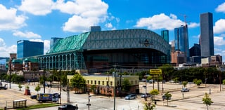 El Minute Maid Park, casa de los Astros de Houston, equipo que está bajo investigación de las Grandes Ligas. (AP)