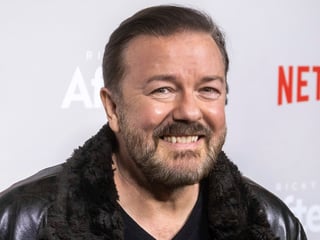 Confirmado. El comediante Ricky Gervais presentará los Globos de Oro por quinta vez. La ceremonia se realizará en enero. (AP)
