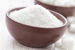 Una dieta alta en azúcar podría aumentar el riesgo de enfermedad inflamatoria intestinal y causar un impacto significativo en la salud. (ARCHIVO) 