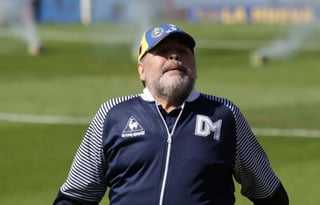 Maradona fue anunciado como entrenador de Gimnasia y Esgrima La Plata el 5 de septiembre. (ESPECIAL)
