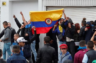 La decisión la adoptó el alcalde Peñalosa a petición del presidente colombiano, Iván Duque, quien argumentó que es para mantener la seguridad en la ciudad. (EFE)