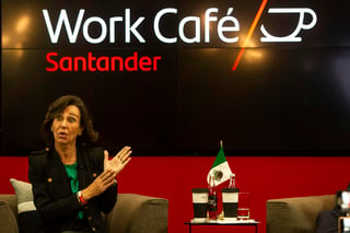 La presidenta global de Santander, Ana Botín, anunció un plan de financiamiento por 100 mil millones de pesos para el Plan Nacional de Infraestructura que se anunciará este martes por el gobierno federal. (NOTIMEX)