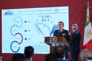 Luis Rodríguez Bucio, comandante de la Guardia Nacional, informó que el cuerpo de seguridad se sumará al plan a través de la Dirección General de Carreteras y la supervisión. (NOTIMEX)