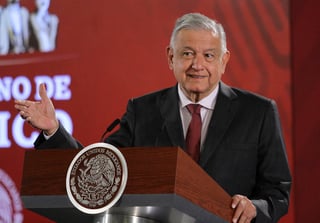 A pregunta expresa sobre sus principales satisfacciones en su primer año en el poder, López Obrador reiteró 'el que no se tenga corrupción, que ya no haya lujos en el gobierno'. (NOTIMEX)