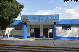 El joven no alcanzó a llegar al Hospital General de Gómez Palacio tras presentar malestar. (ARCHIVO)