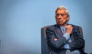 Mario Vargas Llosa, manifestó que teme que el 'populismo de AMLO nos conduzca nuevamente a la dictadura perfecta'. (ARCHIVO)