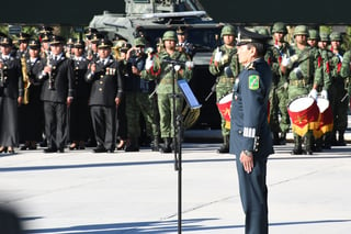 El General de División Diplomado de Estado Mayor, Francisco Ortega, tomó protesta a su cargo en el Campo Militar La Joya. (FERNANDO COMPEÁN)