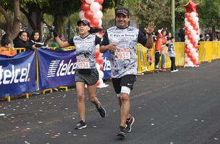 El medio maratón y la carrera de 5 kilómetros de El Siglo de Torreón, se correrán el próximo 9 de febrero. (ARCHIVO) 
