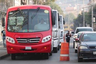 Transportistas mexiquenses piden que se incremente entre 38% y 45% el precio de las tarifas de transporte en el Estado de México, informó el secretario de Movilidad, Raymundo Martínez Carbajal. (ARCHIVO)