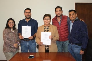 El pasado jueves se llevó a cabo la firma de este importante convenio en las instalaciones de la Presidencia Municipal de San Pedro. (EL SIGLO E TORREÓN)