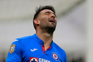Martín Cauteruccio es uno de los cinco futbolistas que no van a seguir con el plantel. (ARCHIVO)