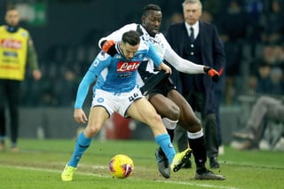 Napoli igualó 1-1 como visitante a Udinese, con lo que alargó su racha a nueve partidos sin conocer la victoria.