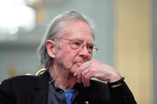 Kosovo y Albania anunciaron un boicot a la ceremonia del Premio Nobel de Literatura a realizarse el martes en protesta por el premio otorgado al escritor austríaco Peter Handke. (ARCHIVO) 