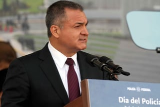 En 2006, García Luna deja la AFI para ocupar el cargo de secretario de Seguridad Pública en el sexenio del panista Felipe Calderón Hinojosa (2006-2012) durante la cual presidió el inicio de la guerra contra el narcotráfico. (ARCHIVO)