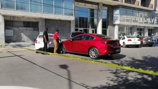 Recibió cuatro impactos de bala cuando circulaba en su auto por calles del sector Centro de Torreón, el pasado 4 de diciembre. (EL SIGLO DE TORREÓN)