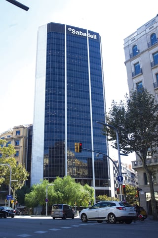 El banco Sabadell desarrolló una alianza con Fintonic, una tecnológica financiera con el objetivo de desarrollar proyectos financieros digitales en México. (EFE) 