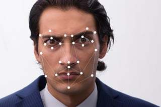 La policía de Estados Unidos le está pidiendo a la ciudadanía que le permita usar tecnología de reconocimiento facial para combatir la delincuencia. (ARCHIVO) 