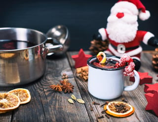 El ponche navideño es un tradicional acompañante durante la cena de navidad, que más de uno de nosotros espera con ansias cada año.  (ARCHIVO) 
