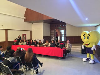 La titular de Servicios Educativos en La Laguna, Flor Rentería Medina, destacó la importancia de promover que los alumnos tomen conciencia social y ayuden a otros niños. (DIANA GONZÁLEZ)