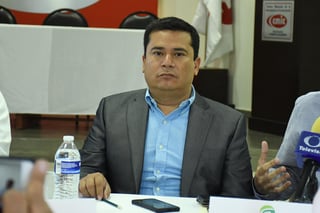 Reyes Flores fue demandado por delitos electorales. (ARCHIVO)