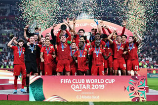 La escuadra inglesa logró levantar su tercer título en lo que va del año, luego de haber conseguido la Champions League y la Supercopa de Europa durante el verano.