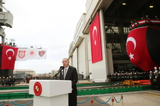 El presidente de Turquía, Recep Tayyip Erdogan, ha anunciado este jueves que responderá favorablemente a una petición del Gobierno libio de asistencia militar y que en enero someterá al Parlamento una moción para enviar tropas al país africano. (ARCHIVO)