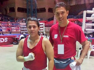 La lagunera Joycelyn García se entrena al límite con la selección mexicana de boxeo. (ARCHIVO)