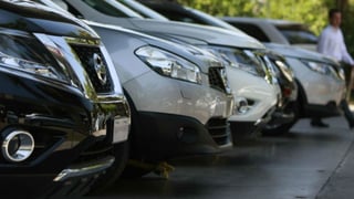 La venta nacional de automóviles cayó 7.6 por ciento en los primeros 11 meses del año.