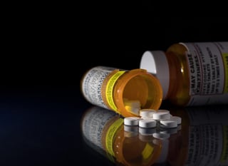 La pérdida de empleos en la industria y las escasas oportunidades económicas en Estados Unidos pueden conducir a un incremento en las muertes por sobredosis de opiáceos. (ARCHIVO) 