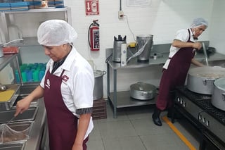Se hizo un recorrido por la cocina del Centro de Sanciones Administrativas y de Integración Social 'El Torito', para supervisar la preparación de los alimentos. (ARCHIVO)