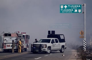 Los incendios de 2019 en Baja California dejaron un saldo de tres personas muertas y más de 14 mil hectáreas afectadas en los municipios de Ensenada, Rosarito, Tecate, y Tijuana, de acuerdo a la Coordinación Nacional de Protección Civil (CNPC). (ARCHIVO)