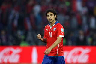 El jugador sudamericano es internacional con la selección chilena, con la que ha asistido a los mundiales de 2010 y 2014. (ARCHIVO)