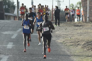 También se espera atletas kenianos radicados en Zacatecas.
