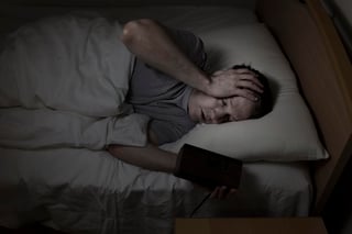 El insomnio se relaciona con un peor resultado en pruebas cognitivas, especialmente de algunas funciones ejecutivas como la memoria de trabajo. (ARCHIVO)