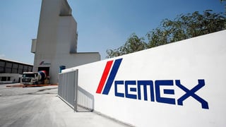 La mexicana Cemex informó hoy que una de sus subsidiarias firmó un acuerdo para la venta de ciertos activos en Reino Unido a Breedon Group. (ARCHIVO)