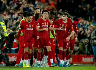 Liverpool buscará continuar con su impresionante marcha en la Premier. (ESPECIAL) 