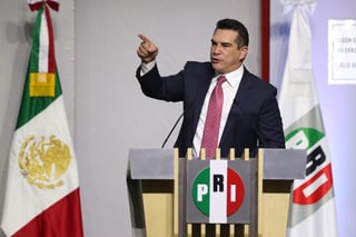 Moreno tomó protesta a la nueva dirigencia de ese partido en
Tlaxcala, encabezada por Noé Rodríguez y Mildred Vergara. (ARCHIVO)
