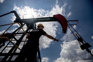 La estabilidad en los mercados energéticos persiste este lunes con los precios del petróleo anclado. (ARCHIVO) 