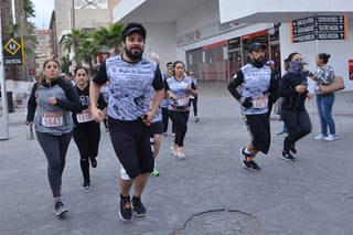 Como en cada edición, tanto en la prueba de 21 kilómetros como en 5 K, se espera gran respuesta de los 'runners' de la Comarca Lagunera, para realizar un recorrido singular por el primer cuadro de Torreón. (ARCHIVO) 