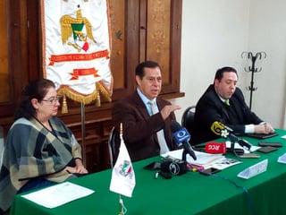 Héctor Horacio Dávila Rodríguez informó que se enviaron cartas a los diferentes representantes legislativos en las que se exige se haga presión para que la empresa mejore las condiciones de la carretera. (EL SIGLO COAHUILA)