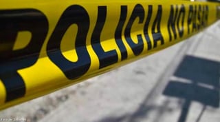 En el camino Mexcalzingo-Tlayelpa del municipio de Chilapa de Álvarez, se localizó un vehículo con diez cuerpos calcinados; la Fiscalía General de Guerrero investiga los hechos. (ESPECIAL)
